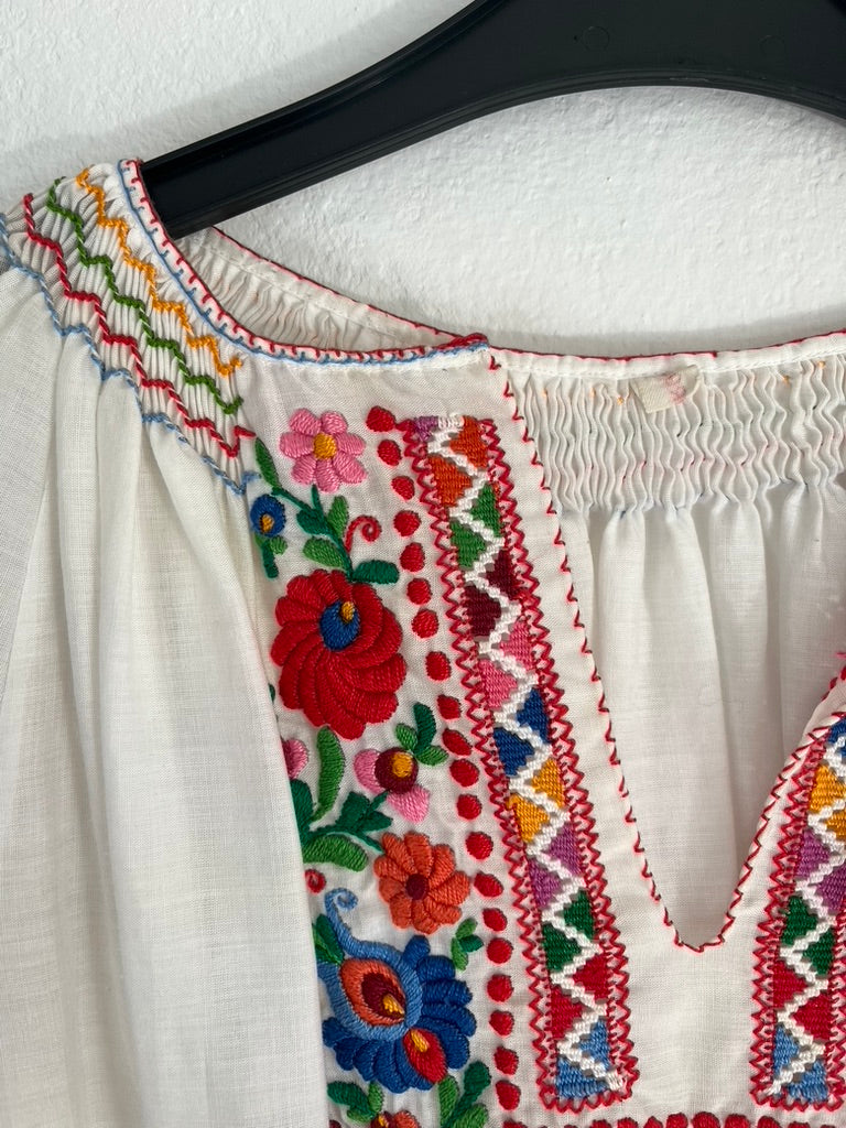 Vintage 1970s Hand-Embroidered Cottagecore Blouse - Traditional Folk Art with Colorful Floral Motifs