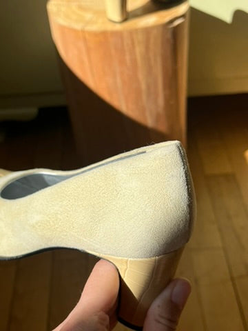 RARE Vintage 1980s Escada Leather Croc-Embossed Pumps in Pastel Yellow