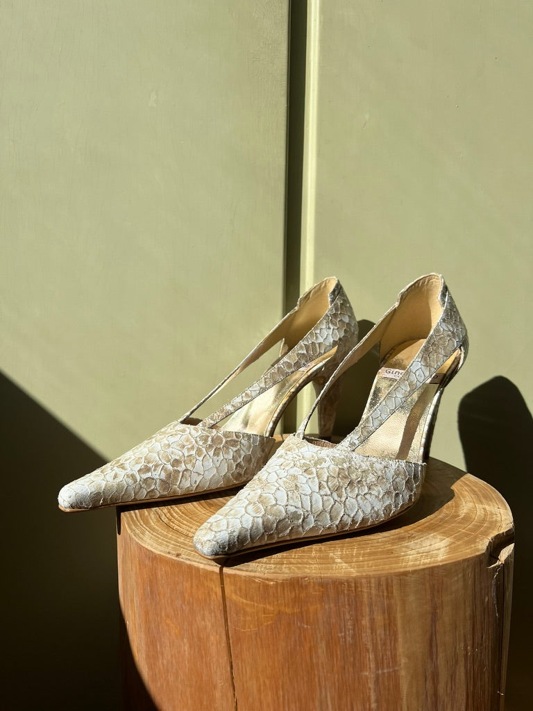 Vintage Reptile Pattern Slingback Heels in White