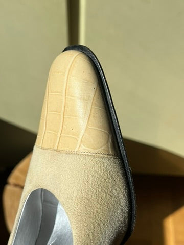 RARE Vintage 1980s Escada Leather Croc-Embossed Pumps in Pastel Yellow