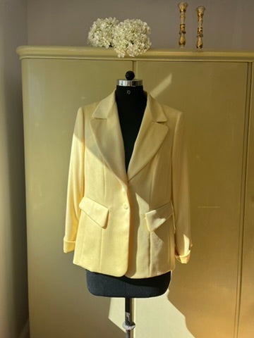 RARE Vintage 1990s Escada Cashmere Oversized Blazer in Pastel Yellow